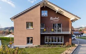 Neuhof Gäste-& Schokohaus